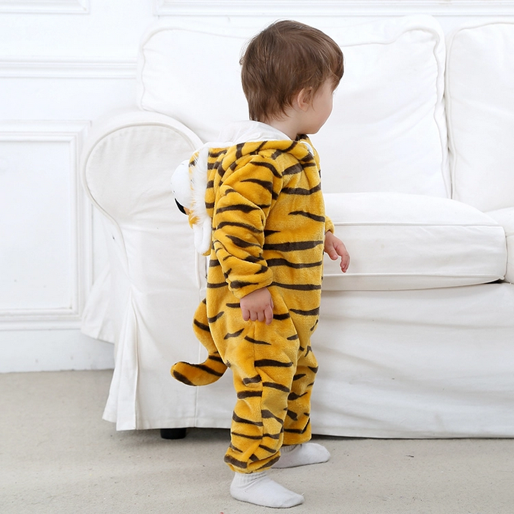 Baby Jumpsuits: The Ultimate Blend of Comfort and Convenience