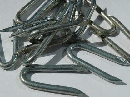 Diall Galvanised Fencing Staples, 4mm x 40mm, 1 kg Pack